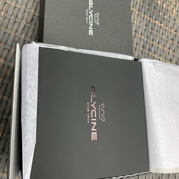 GLYCINE Swiss Made AUTOMATIC - Picture 2 of 11